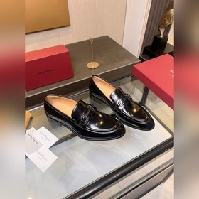 Мужские лоферы Ferragamo из высококаче
