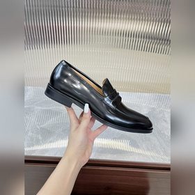 Мужские лоферы Ferragamo из высококаче