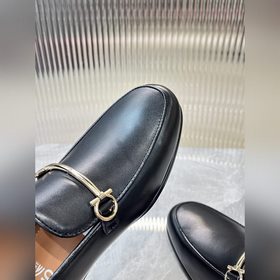 Мужские лоферы Ferragamo из высококаче