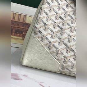 Сумка Goyard Saigon Эта сумка Saigon с