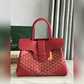 Сумка Goyard Saigon Эта сумка Saigon с