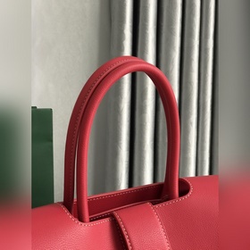 Сумка Goyard Saigon Эта сумка Saigon с
