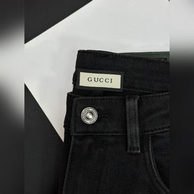 Gucci, осень/зима 2026 Джинсы Улучшенн