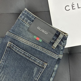Gucci, осень/зима 2026. Джинсовые брюк