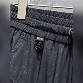 Gucci Весна 2026 Новые повседневные бр