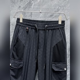 Gucci Весна 2026 Новые повседневные бр