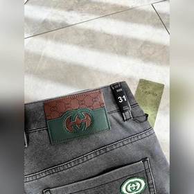 Gucci 2026 Весна/Лето Новинка： мужские