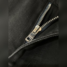 Gucci Новейшие джинсы из бутика – тк