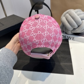 GUCCI Бейсболка Официальный сайт Новин