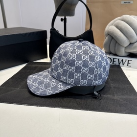 GUCCI Бейсболка Официальный сайт Новин