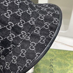 Бестселлерная рыбацкая шляпа Gucci — п
