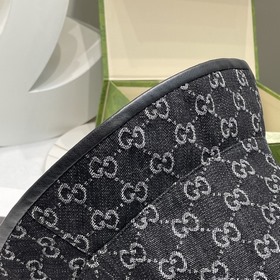 Бестселлерная рыбацкая шляпа Gucci — п