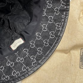 Бестселлерная рыбацкая шляпа Gucci — п