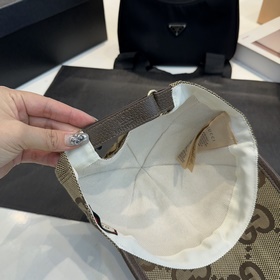 Классическая бейсболка Gucci с моногра