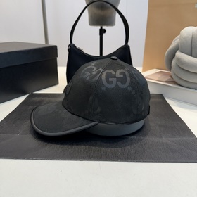 Классическая бейсболка Gucci с моногра