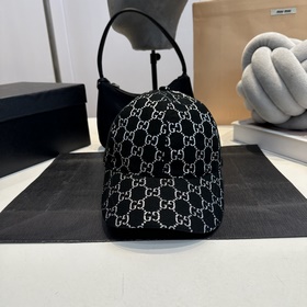 GUCCI Бейсболка Официальный сайт Новин