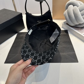 GUCCI Бейсболка Официальный сайт Новин