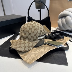 Эта модель из коллекции Gucci Lido, вд