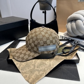 Эта модель из коллекции Gucci Lido, вд