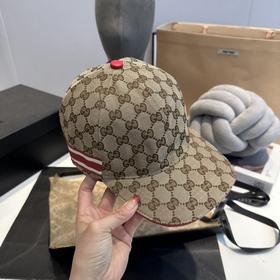Это изделие из коллекции Gucci Lido, в