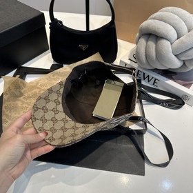 Эта модель из коллекции Gucci Lido, вд