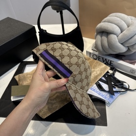 Эта модель из коллекции Gucci Lido, вд
