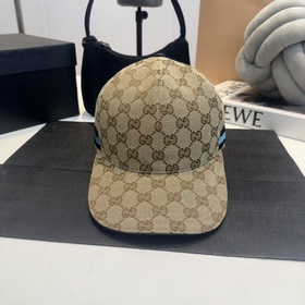 Эта модель из коллекции Gucci Lido вдо