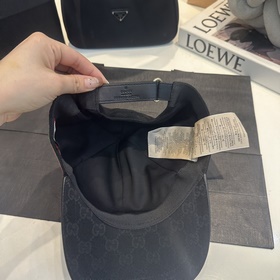 Эта модель из коллекции Gucci Lido вдо