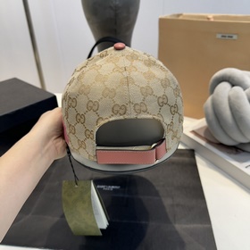 Бейсболка GUCCI с узкой тесьмой, изгот