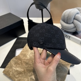 Бейсболка Gucci Знаковый мотив Gucci з