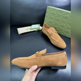 Gucci Premium Reseller IT Коллекция об