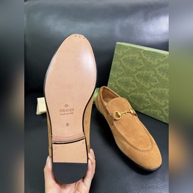 Gucci Premium Reseller IT Коллекция об