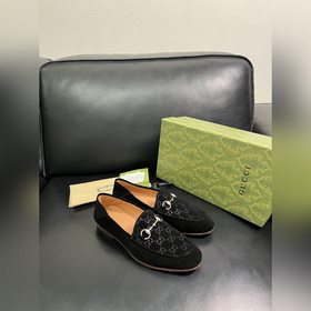 Gucci Premium Reseller IT Коллекция об