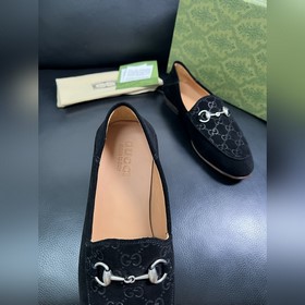 Gucci Premium Reseller IT Коллекция об