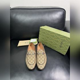 Gucci Premium Reseller IT Коллекция об