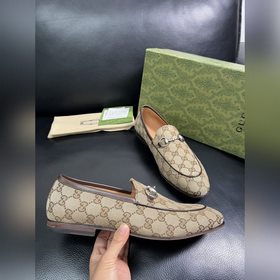 Gucci Premium Reseller IT Коллекция об