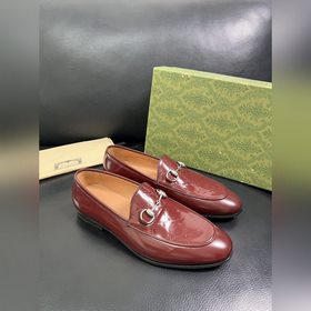 Gucci Premium Reseller IT Коллекция об