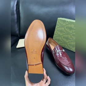 Gucci Premium Reseller IT Коллекция об