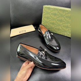 Gucci Premium Reseller IT Коллекция об