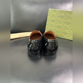 Gucci Premium Reseller IT Коллекция об