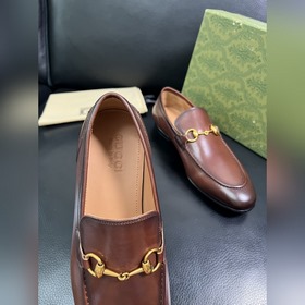 Gucci Premium Reseller IT Коллекция об