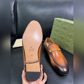 Gucci Premium Reseller IT Коллекция об