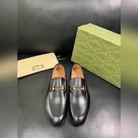 Gucci Premium Reseller IT Коллекция об