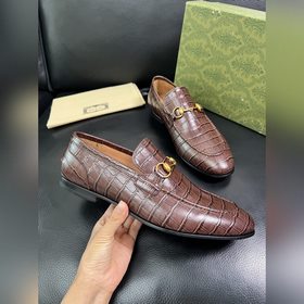Gucci Premium Reseller IT Коллекция об