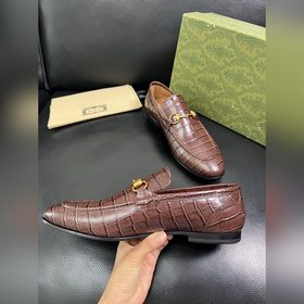 Gucci Premium Reseller IT Коллекция об