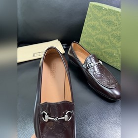 Gucci Premium Reseller IT Коллекция об