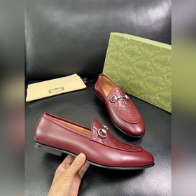 Gucci Premium Reseller IT Коллекция об