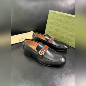 Gucci Premium Reseller IT Коллекция об