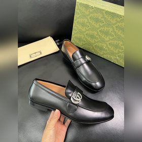Gucci Premium Reseller IT Коллекция об