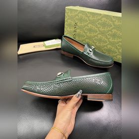 Gucci Premium Reseller IT Коллекция об